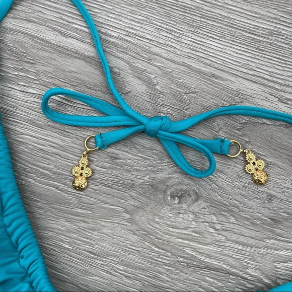 NWT - TRINA TURK Getaway Solid Tankini Bikini Top in Turquoise Size 4 - Picture 3 of 6